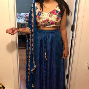 Lehenga / Lengha Choli / Indian wedding outfit / Sangeet dress